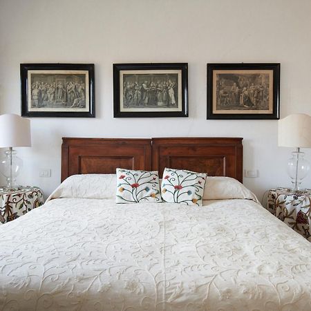 Palazzo Contarini Della Porta Di Ferro Aparthotel เวนิส ภายนอก รูปภาพ
